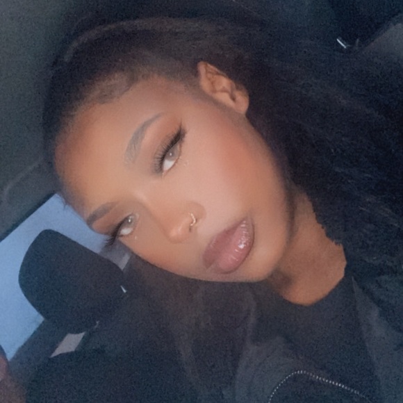 Meet your Posher, Soncharay - Picture 3 of 6